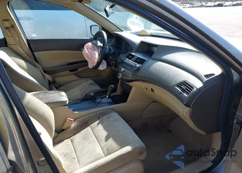 2010 Honda Accord 2.4 Lx z USA, uszkodzony, nr VIN 1HGCP2F34AA099084